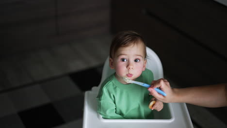 baby eating