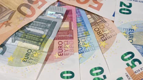 euro banknotes