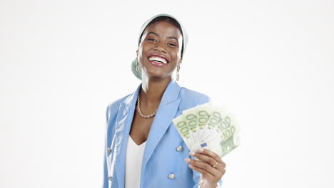 Efectivo,-Dinero-Y-Mujer-Negra-Feliz-Aislada