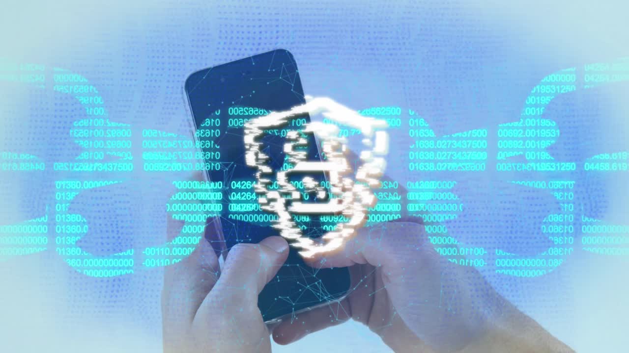 animación de un candado, números que forman una cadena de bloques y puntos conectados, mano recortada usando un teléfono celular