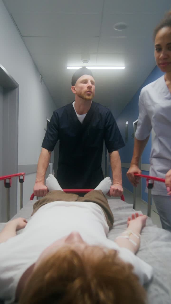 экстренная больничная транспортировка