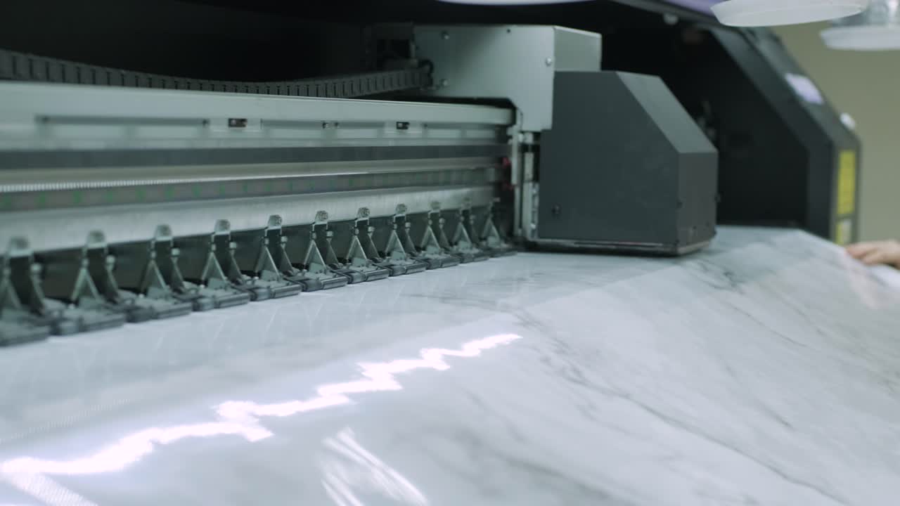 스트레치 천장에 대한 대형 인쇄