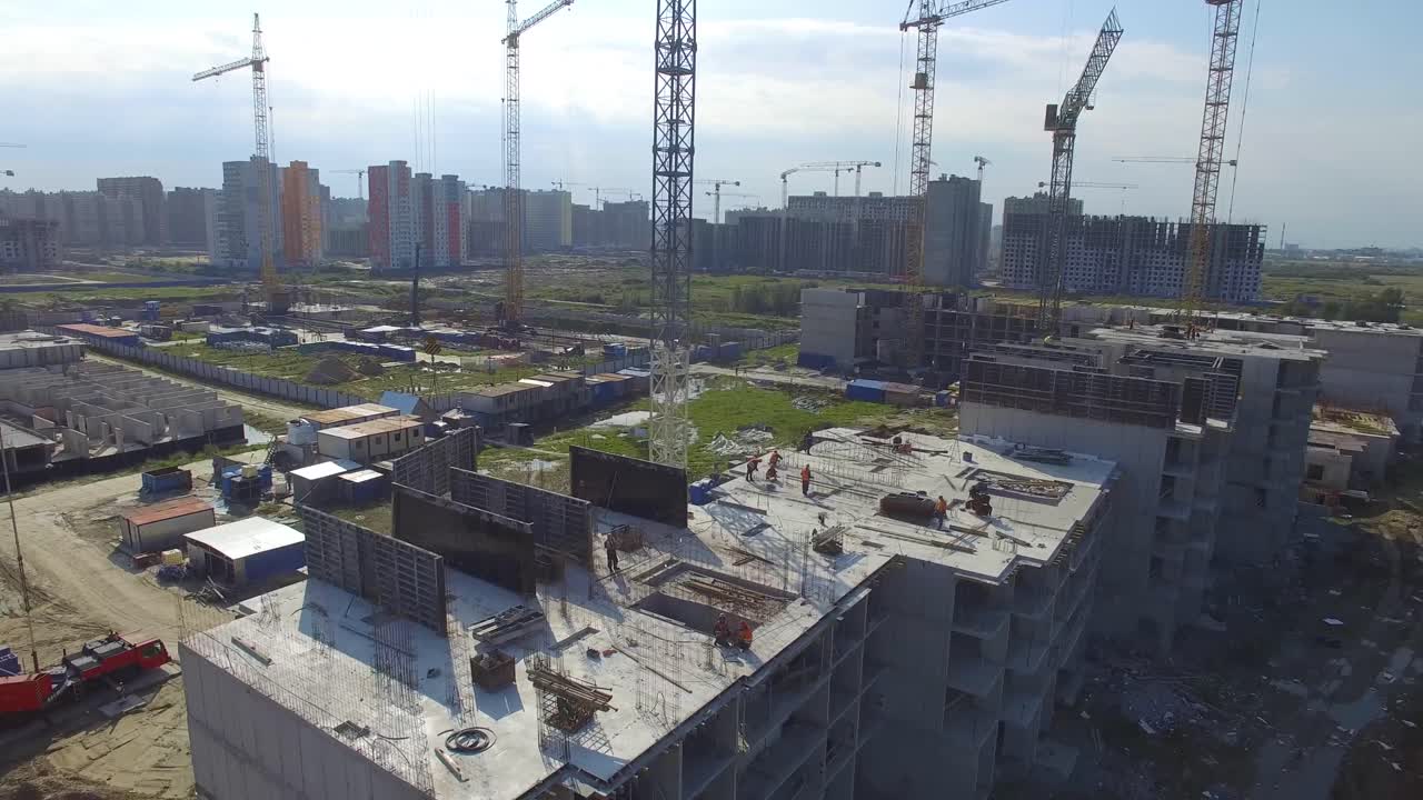 construcción de un complejo de apartamentos