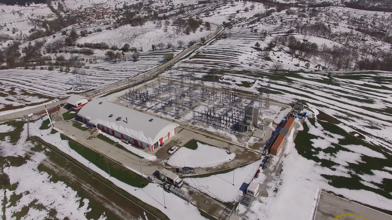 바람 날개에서 에너지를 수집하는 발전소