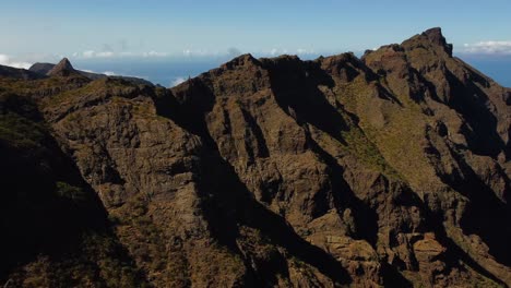 Montañas-En-Masca-En-Tenerife