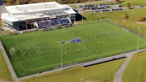 College-Fußballspiel-Im-Bundesstaat-New-York