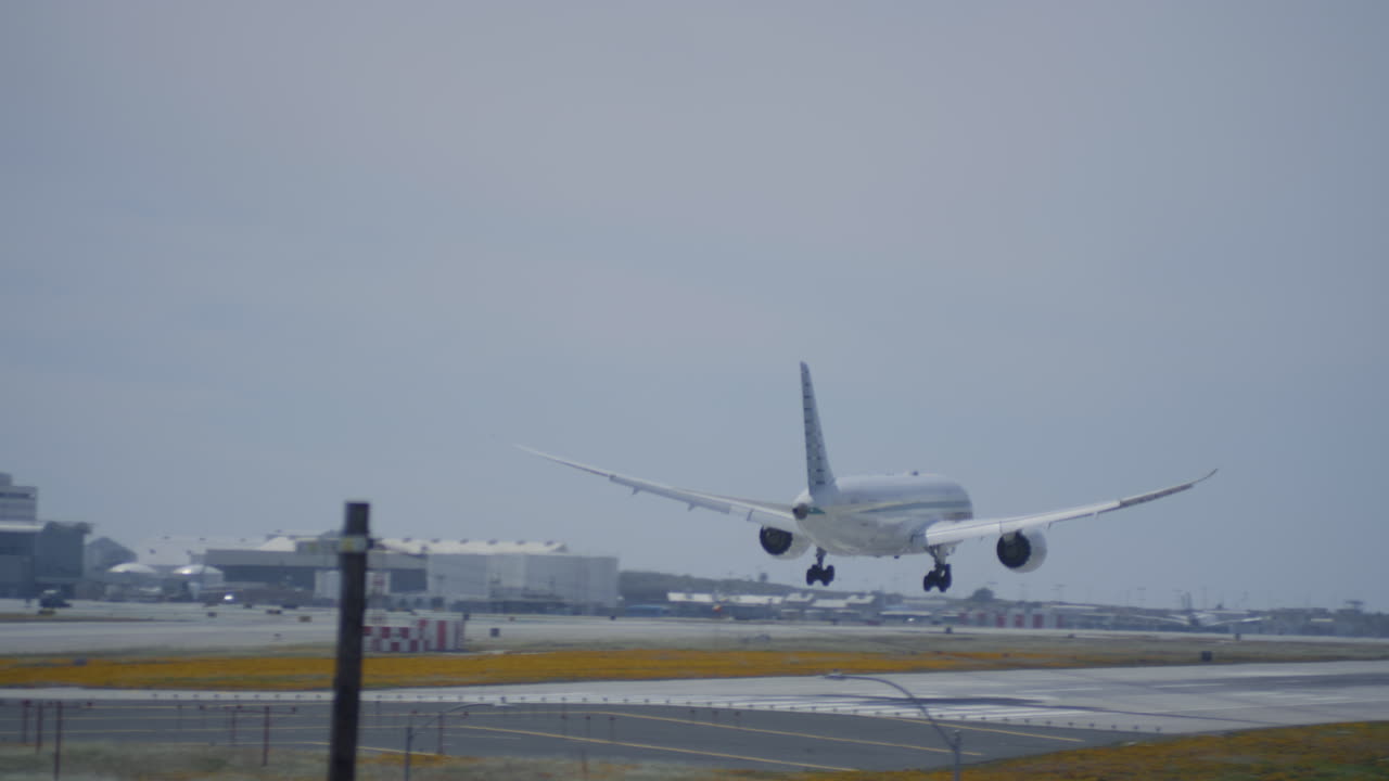 Aircraft arrives to Los Angeles International Airport, California