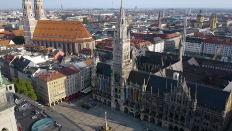 Aerial-Shot-of-Marienplatz-Plaza-on-Summer-Day