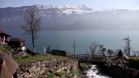 Langsames-Leben-In-Interlaken-Oberland-Schweizer-Alpen