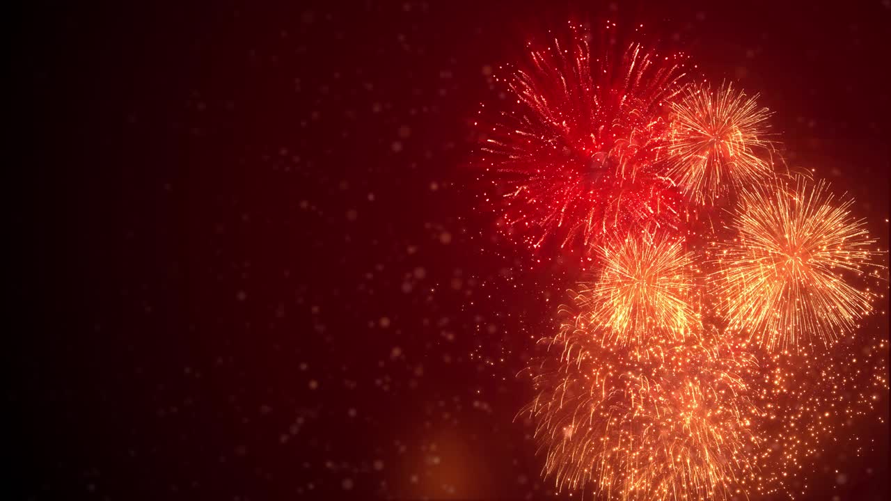 4k 煙霧中真正的煙花爆炸 黑色背景動作循環 煙花爆炸中的天空