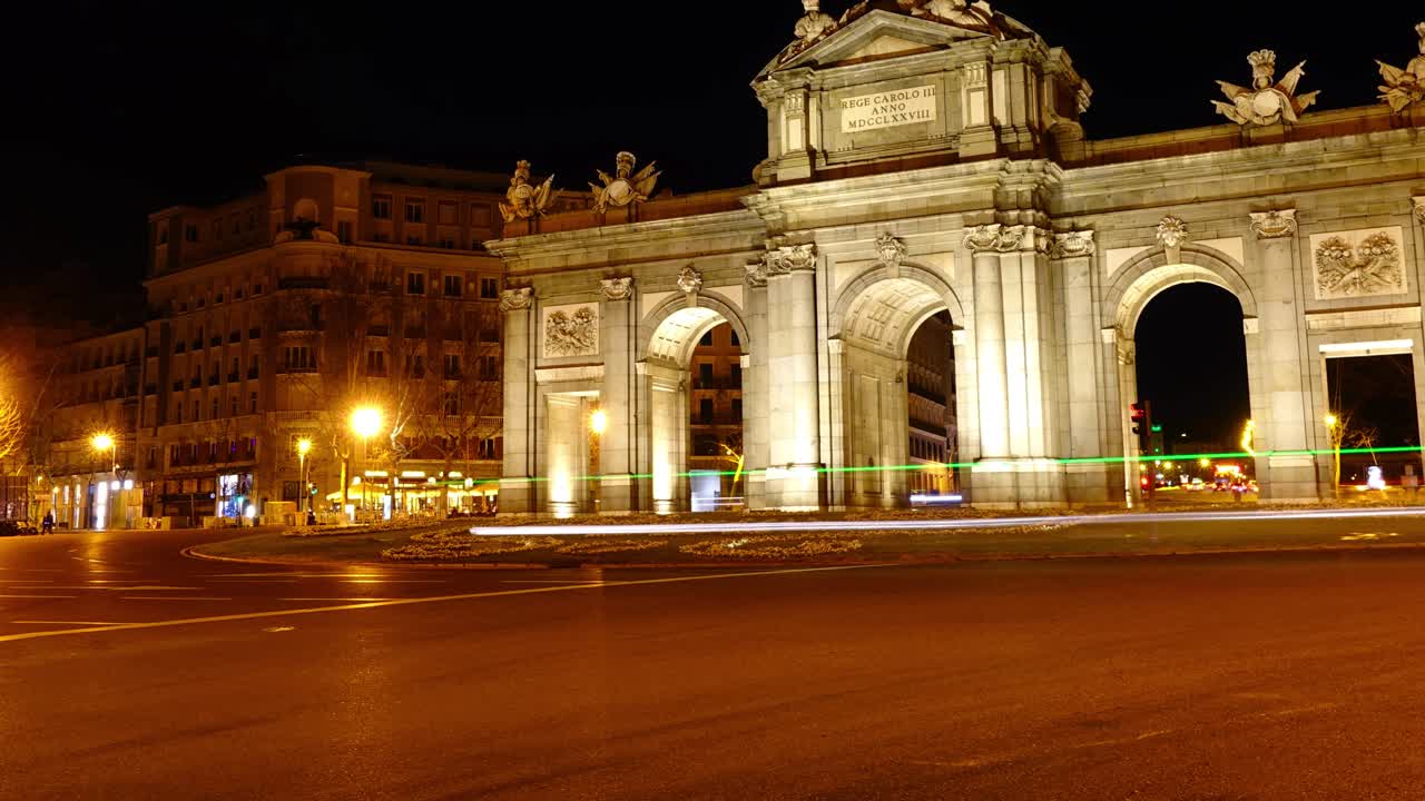 La Puerta de Alcalá. Time lapse. Madrid