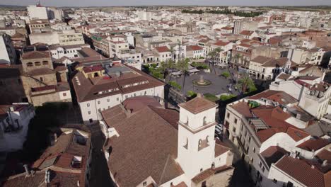 Aerial-Orbit-over-stunning-Plaza-de-España-square-in-Merida,-Spain