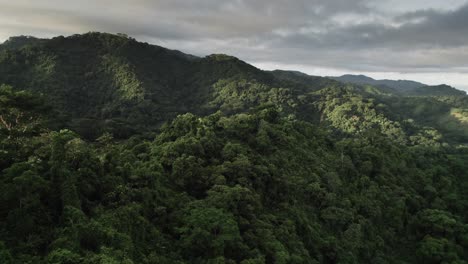 jungle sun peaking costa rica mountains