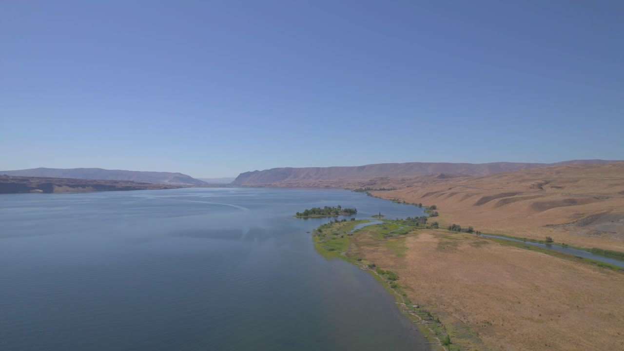 Columbia River Gorge aerial view