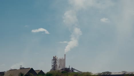 Time-Lapse-Of-Industrial-Building-Factory,-Pollution-By-Smoke-Emission