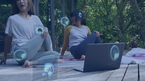animación de procesamiento de datos sobre madre y hija asiáticas con computadora portátil practicando yoga