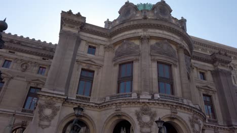 Tiefansicht-Der-Opéra-Garnier-In-Paris