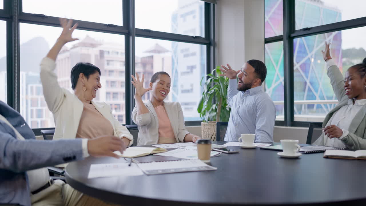 성공, 주먹 부 ⁇  또는 행복한 사업의 그룹