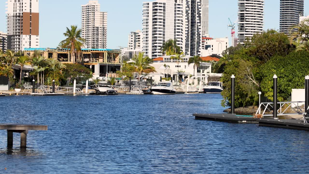 골드 코스트 운하의 경치