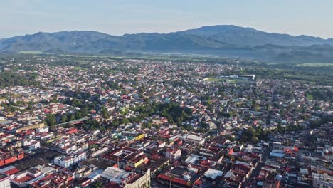 Blick-Auf-Die-Berge-In-Der-Stadt-Córdoba-Veracruz