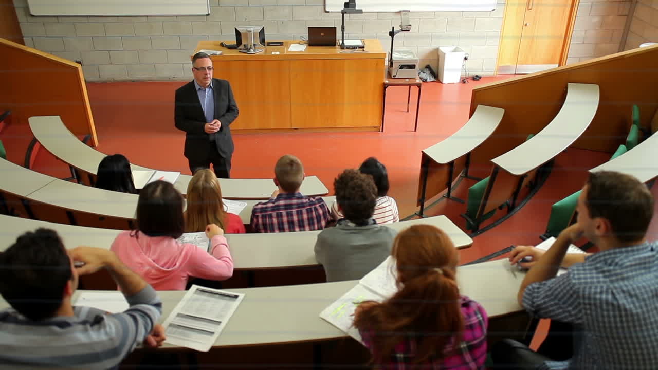 학교의 수업에서 다양한 학생들 위에 떨어지는 아이콘의 애니메이션