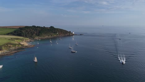 St-Mawes-Cornwall-Reino-Unido-Tranquilo-Día-De-Verano-Drone,antena