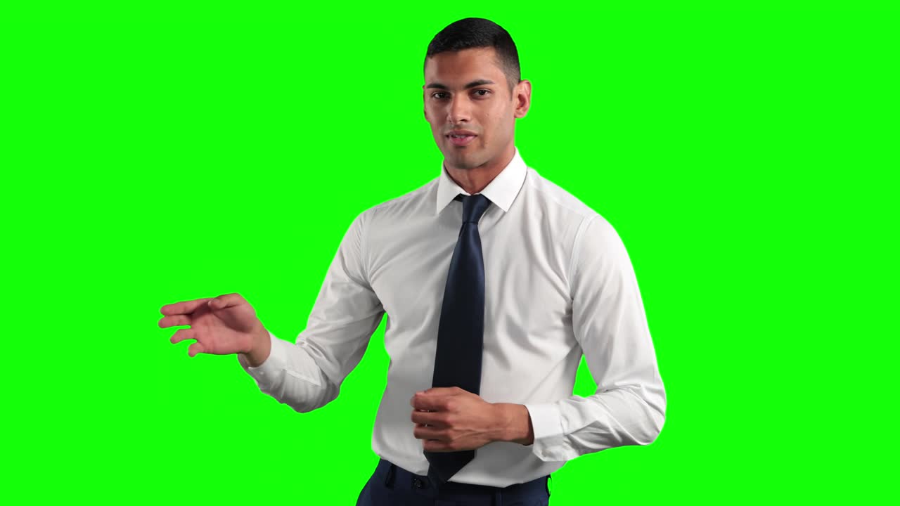 animación de un hombre de raza mixta en traje hablando en un fondo verde