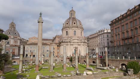 View-on-Trajan's-Column,-the-church-of-the-most-holy-name-of-Mary-and-Church-of-Saint-Mary-of-Loreto-at-the-trajan-forum