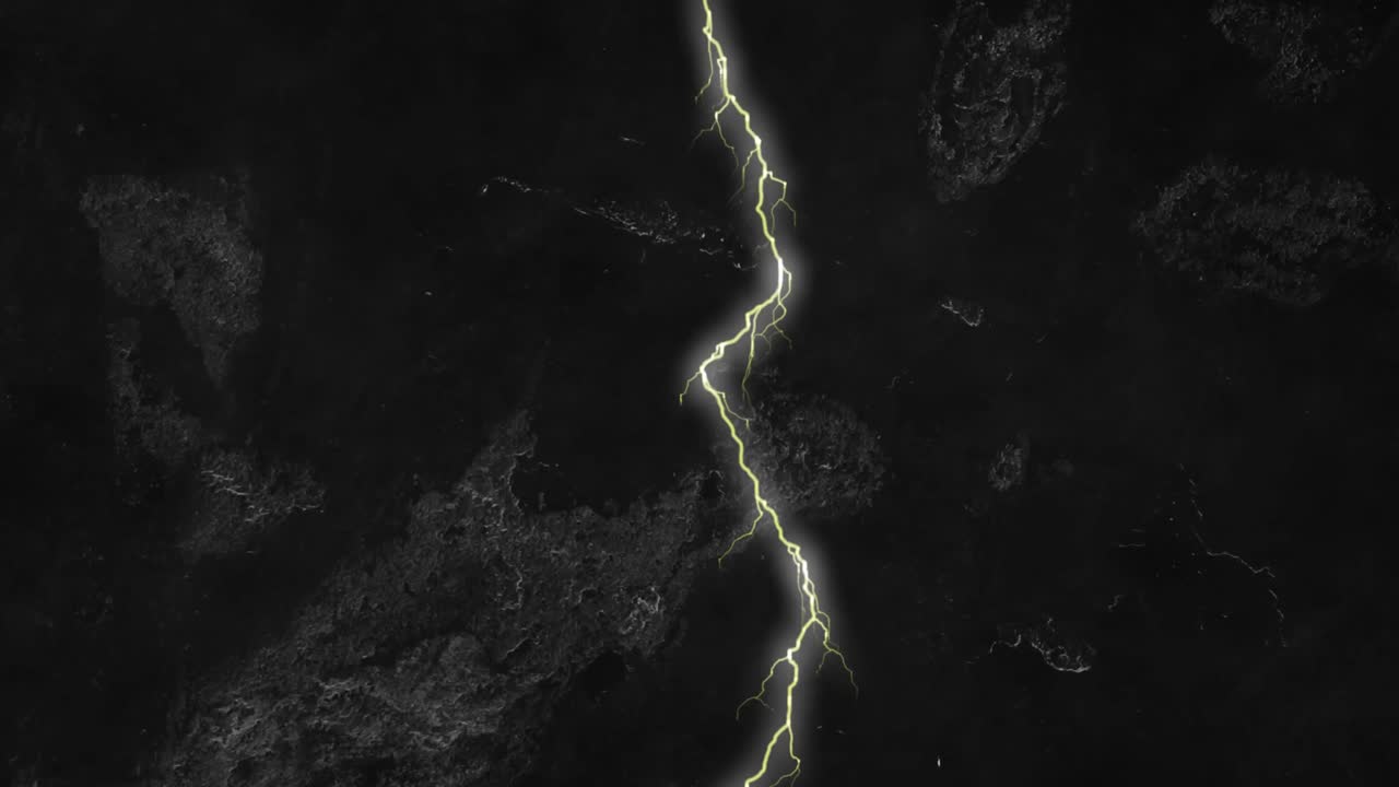 Animation of yellow bolts of lightning white flashes in night sky