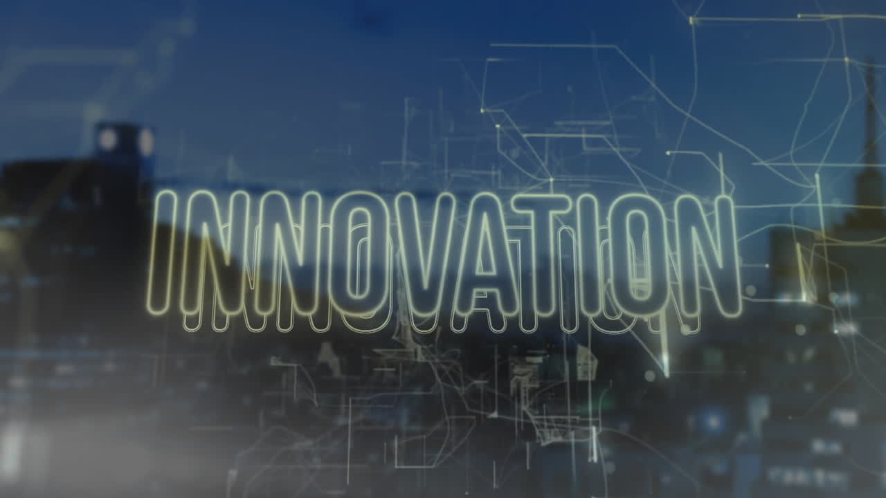 animación de texto de innovación y procesamiento de datos sobre el paisaje urbano
