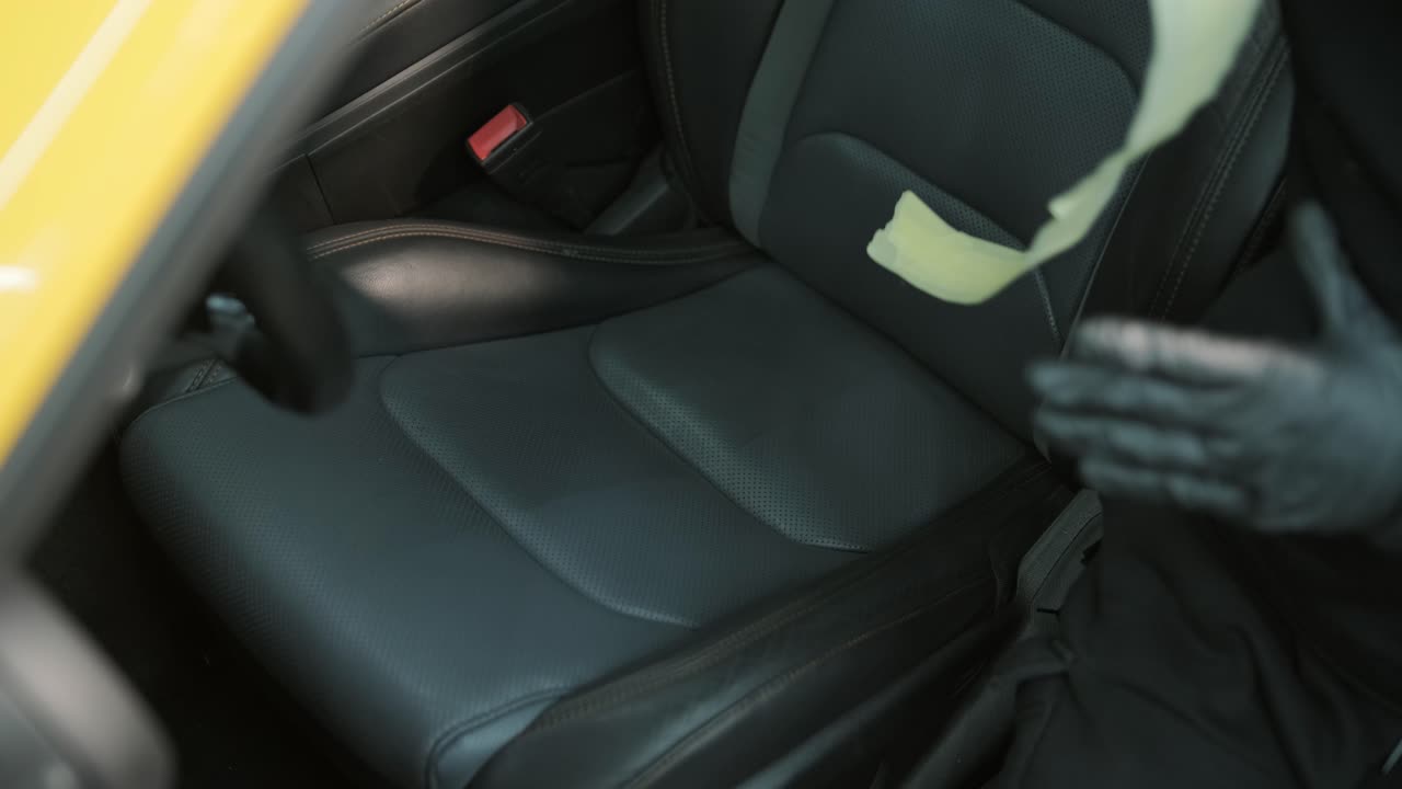 Professional Car Detailing – Washing, Ceramic Coating, and Interior Cleaning