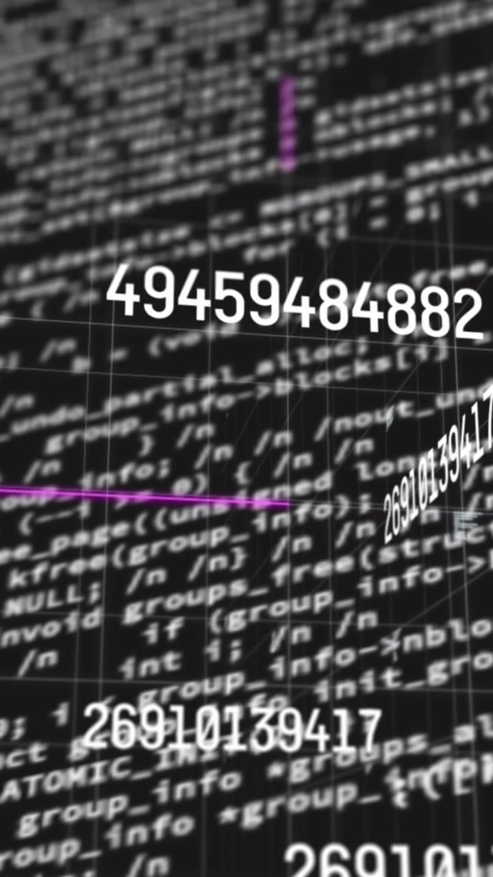 Animazione digitale di numeri variabili multipli su elaborazione dati su sfondo nero