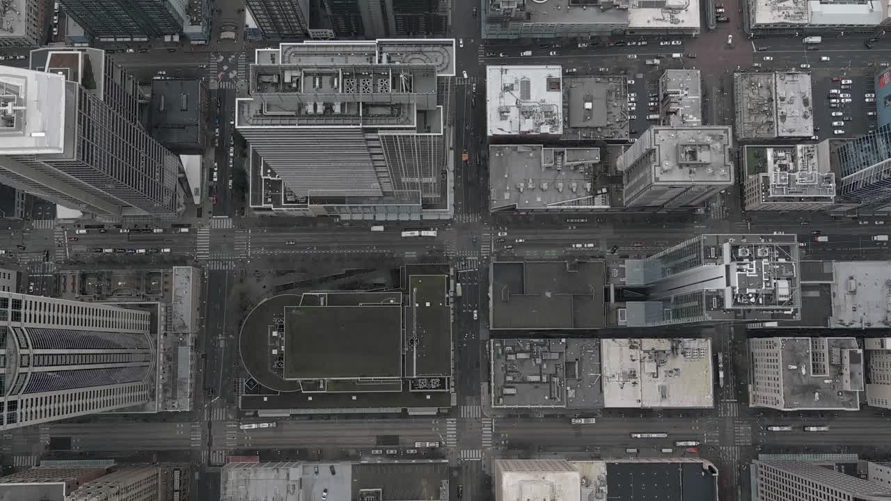 antena de arriba hacia abajo del barrio pike place de seattle