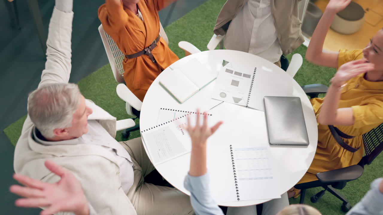 руки, вместе и аплодисменты с командной работой