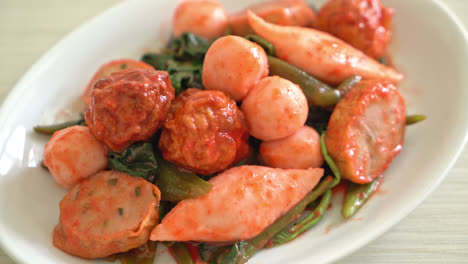 Stir-Fried-Fish-Balls-with-Yentafo-Sauce---Asian-food-style