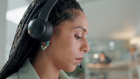 Woman,-face-and-call-center-with-headphones