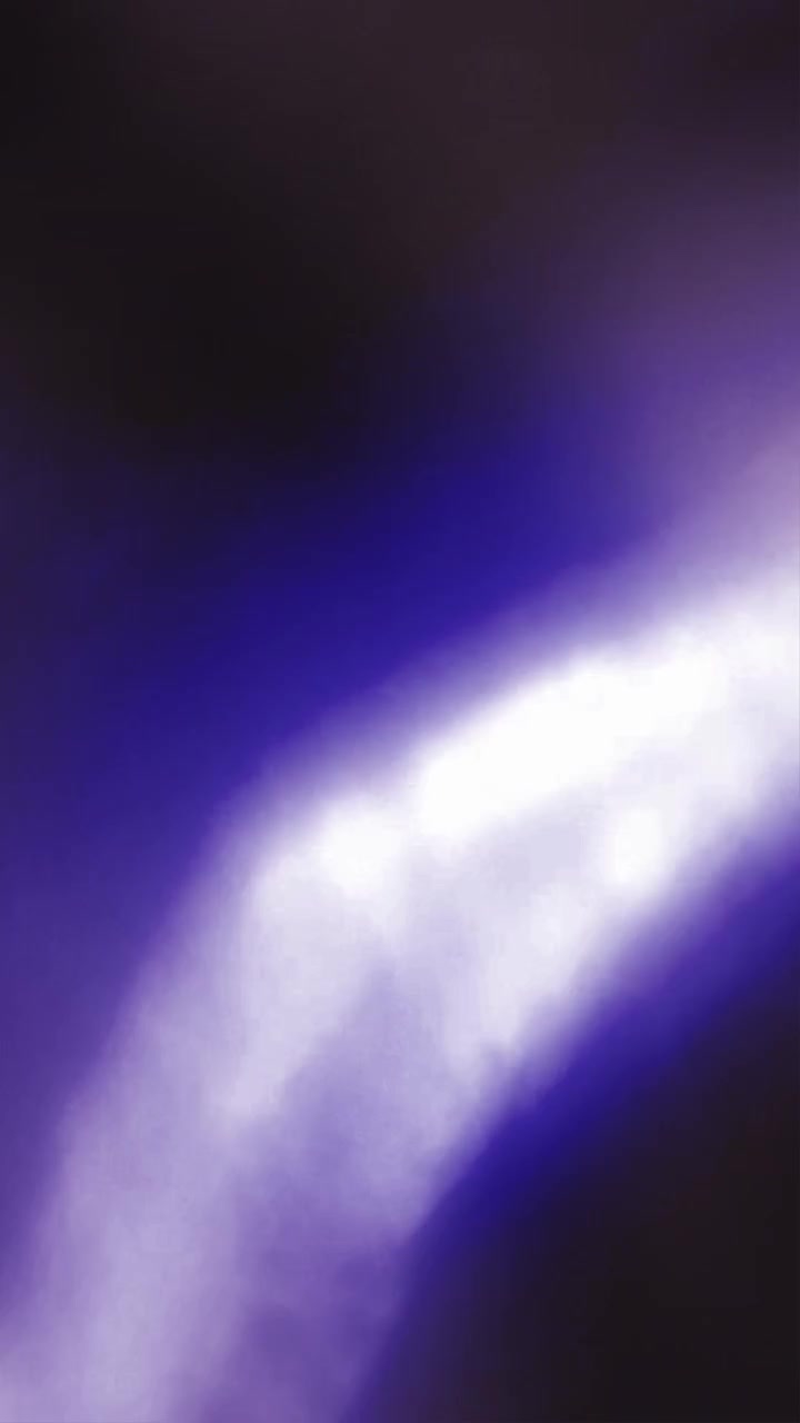 Vazamentos de Luz Abstratos e Efeitos Bokeh em Roxo Profundo e Azul