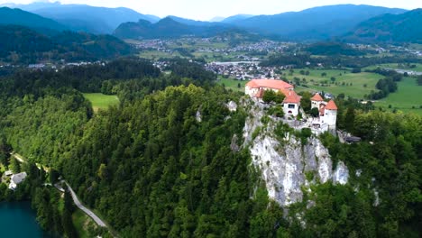 eslovenia hermosa naturaleza - lago bled.