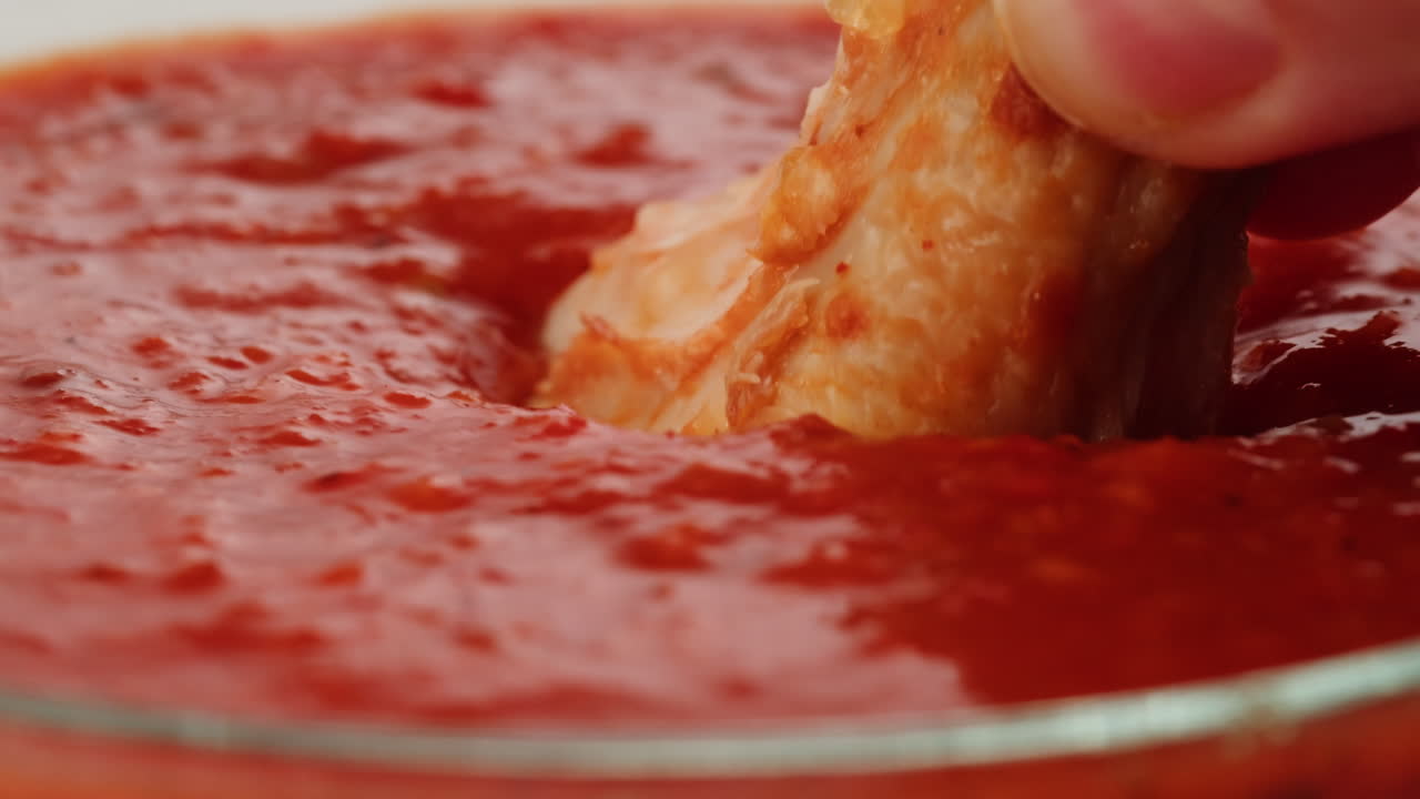 Fried Chicken in Red Sauce