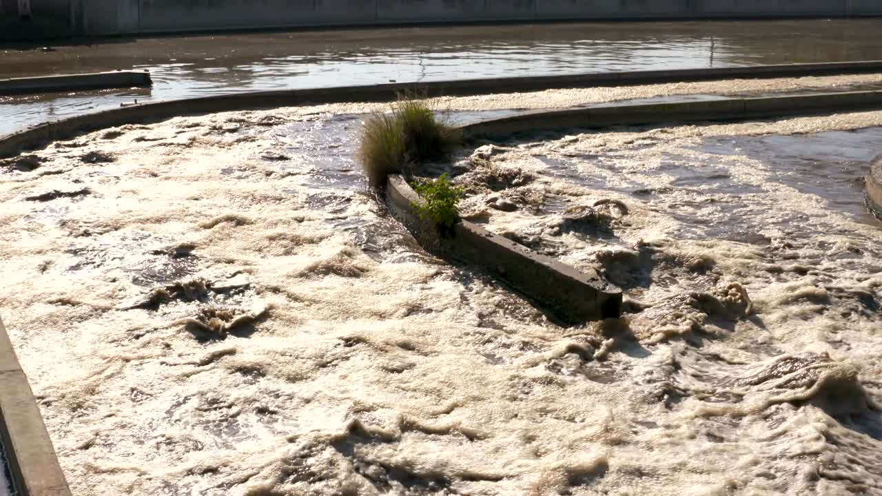 instalación de tratamiento y reciclaje de aguas residuales