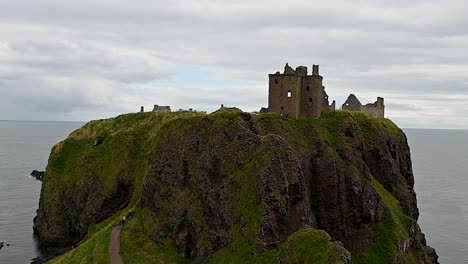 let's look at dunnottar castle, scotland, united kingdom