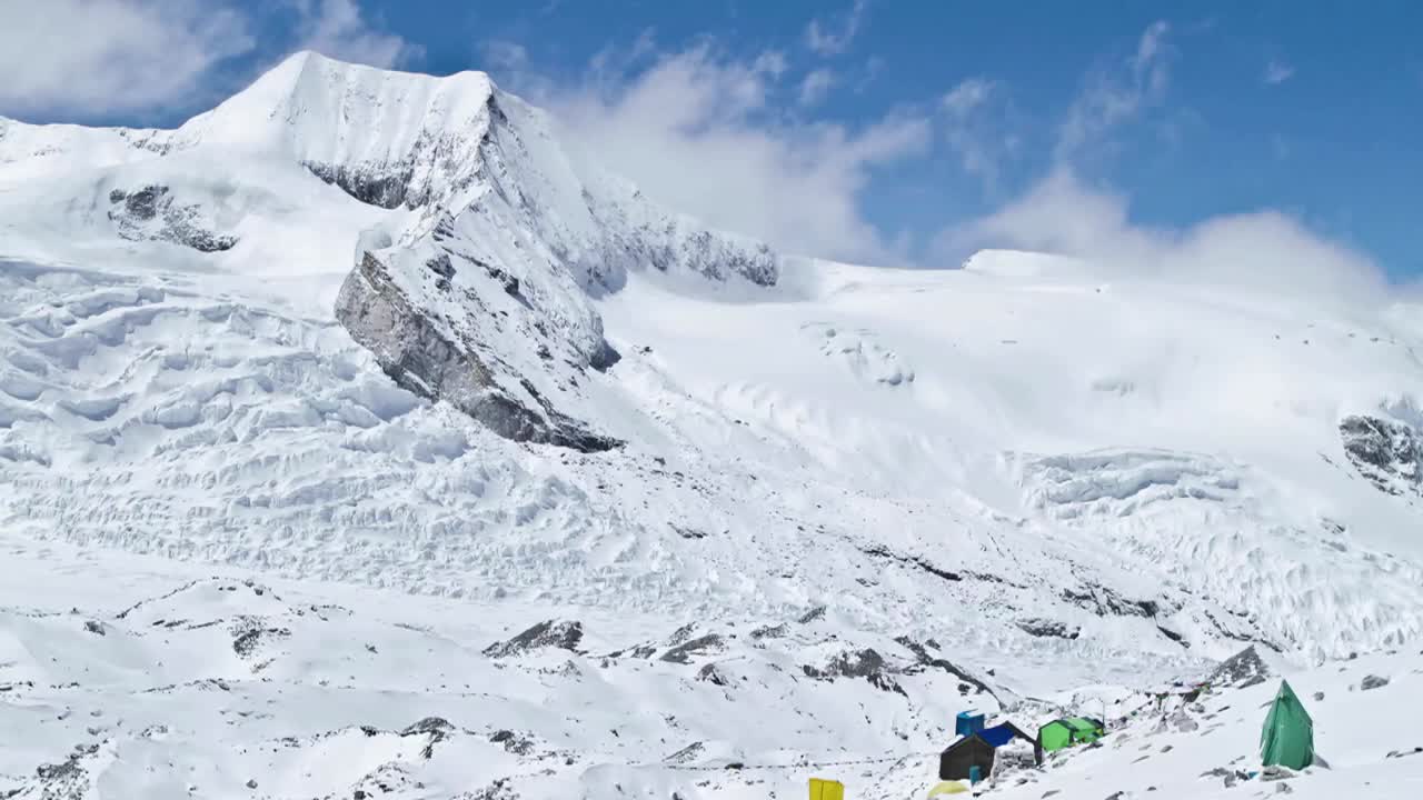 어드밴스 베이스캠프의 텐트