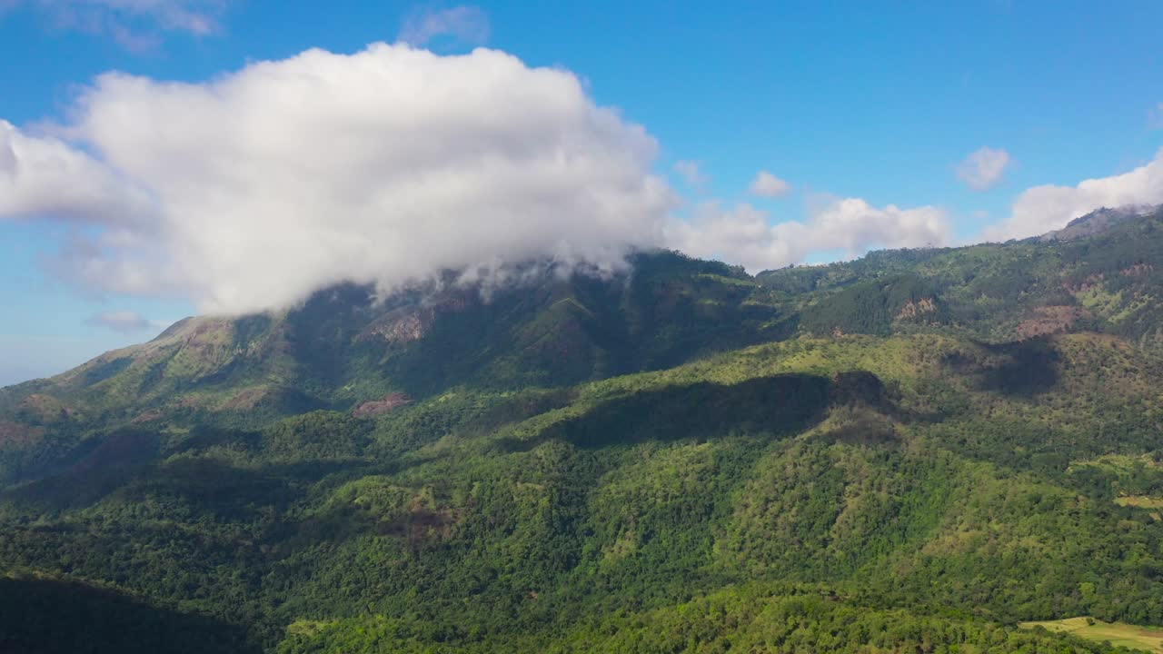 스리랑카의 산악 풍경.