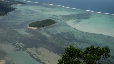 Natural-wide-shot-showing-colorful-ocean-pattern-on-the-sea-floor-on-windy-day