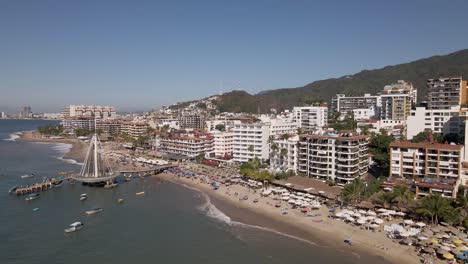 Los-Muertos-Beach-Pier-in-Puerto-Vallarta,-Mexico