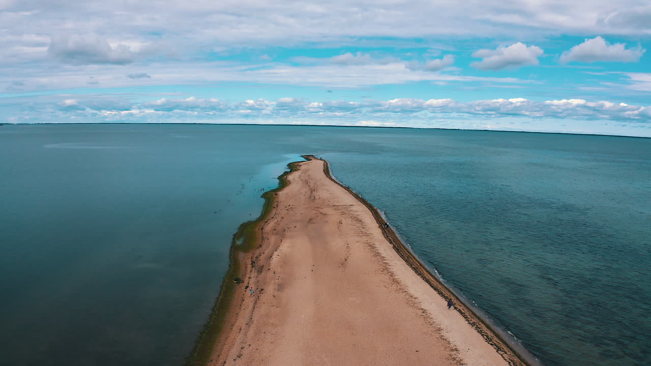 아름다운 봉우리, 발리크 해, 레와, 폴란드 의 공중 전망