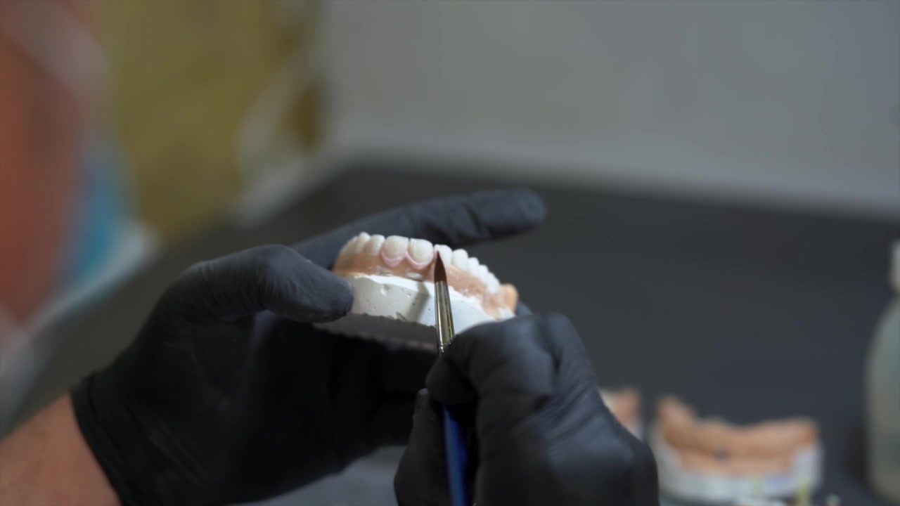 Preparing dentures - the color stage - 4K