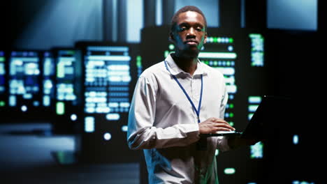 supervisor de monitoreo de grupos de servidores