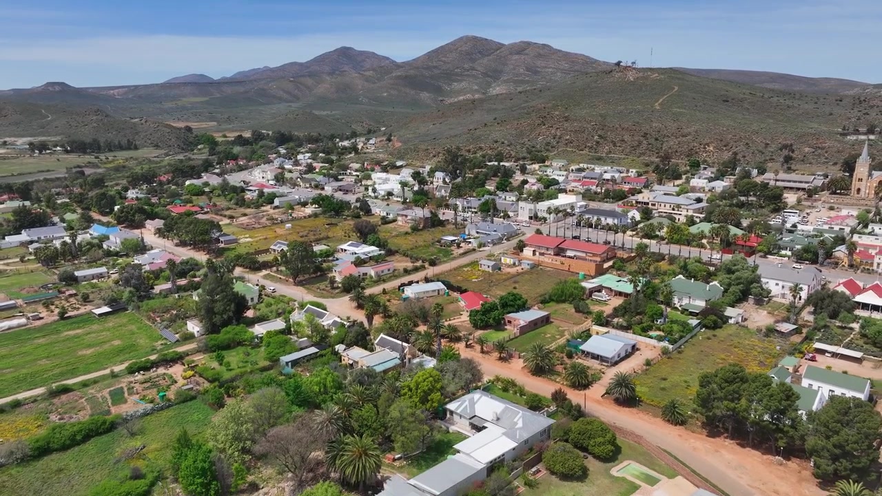 Güney Afrika, Uniondale'in Palmiye Ağaçlı Sokakları Üzerinden Havadan Görüntüler