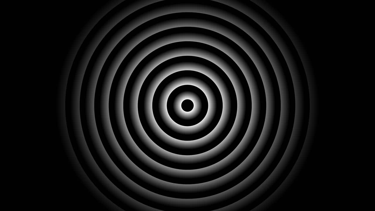 Abstract concentric circles in black and white
